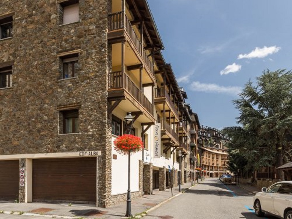 Andorra El Tarter Alba 3p6p Dupl
