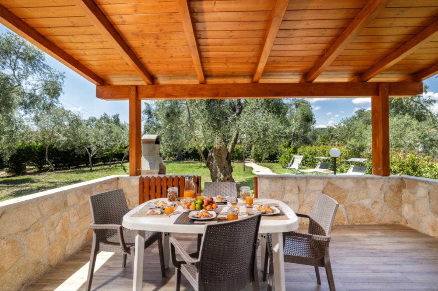 Detached villa with 2 bathrooms