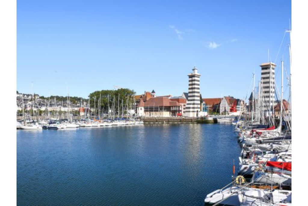 Appartement Standard Presqu'Ile 3p, Deauville