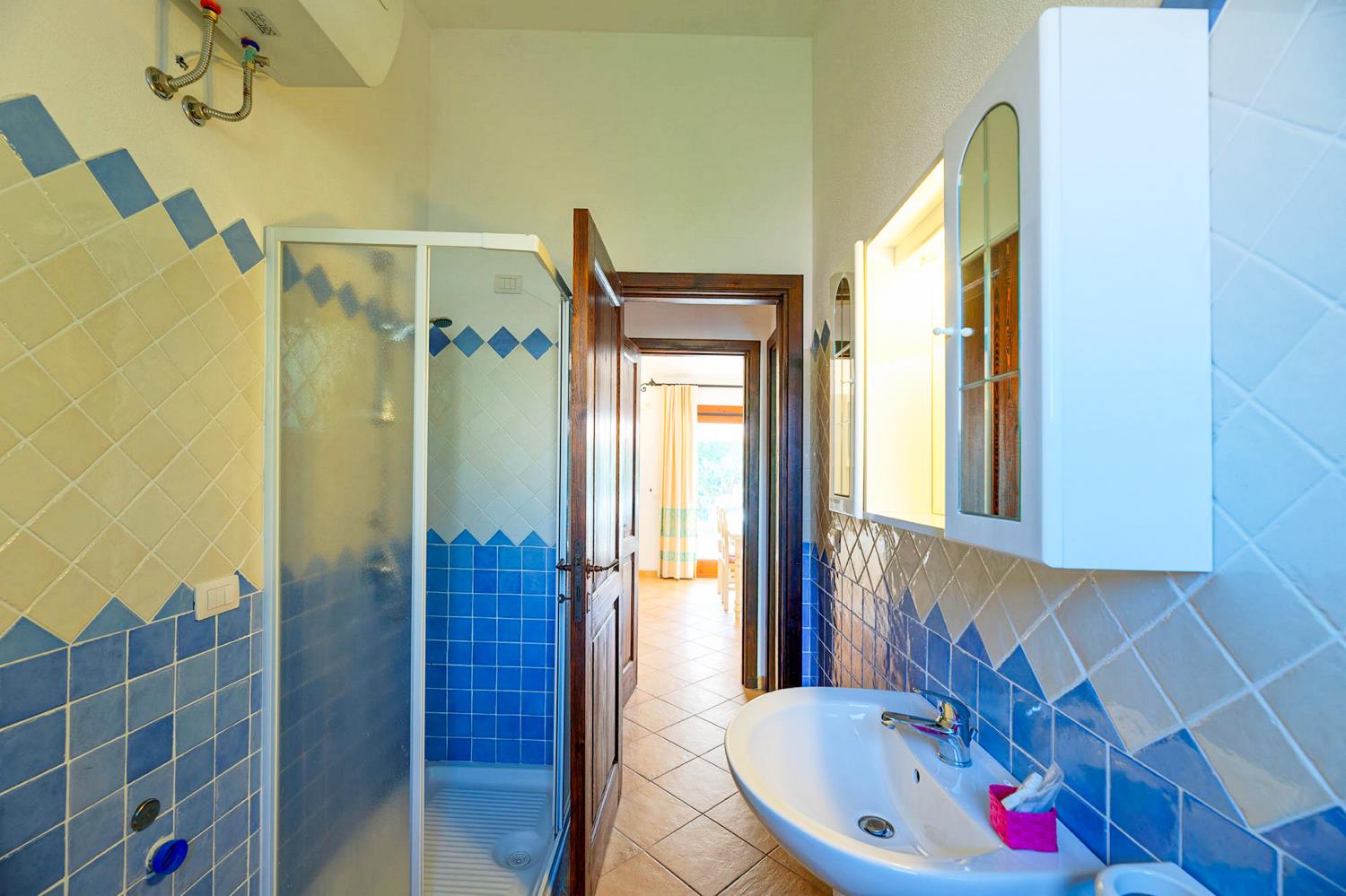 Residence Badus 2p4p Sea View