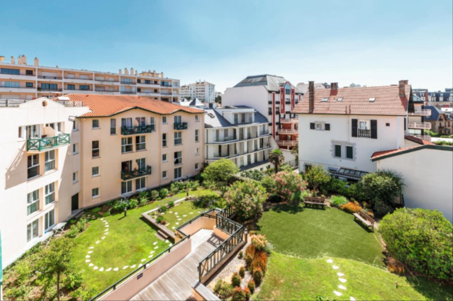 Haguna 2p4p Vuejardin, Biarritz