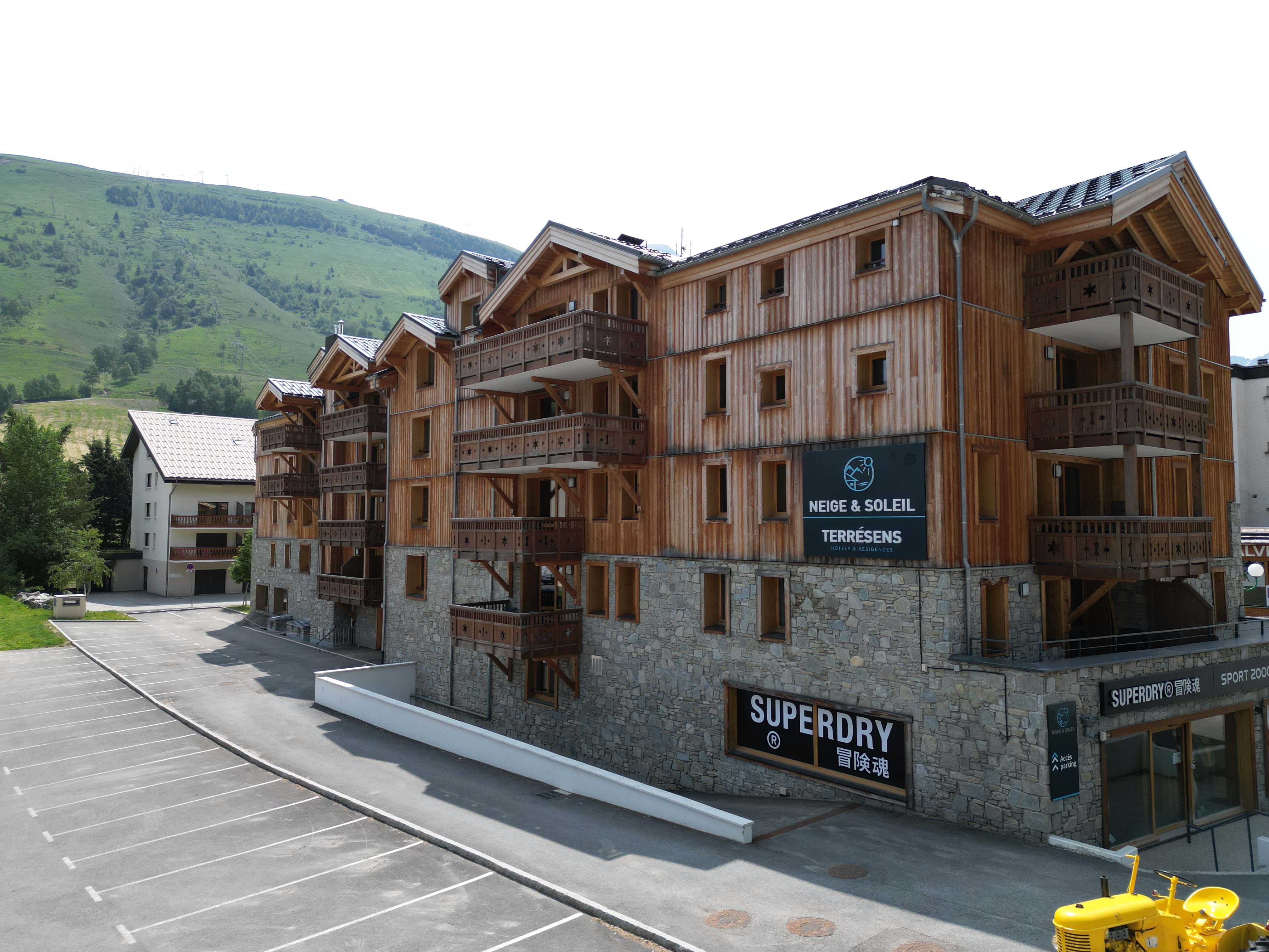 Neige et Soleil TS 2p4/6 Cabin A26B