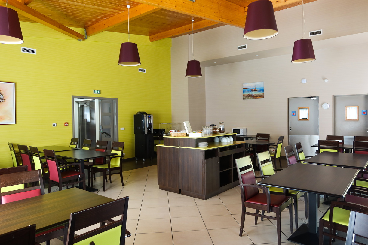 Les Rives de Pont Aven S2 Terrace
