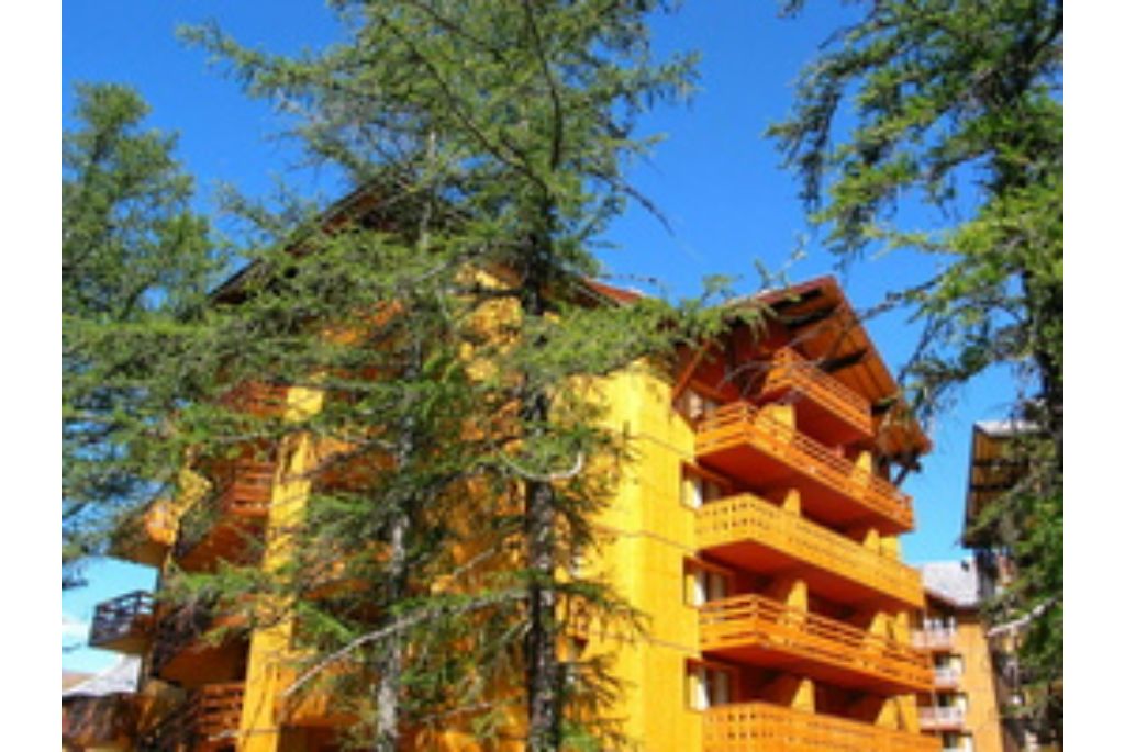 Vega Residence 3P6S