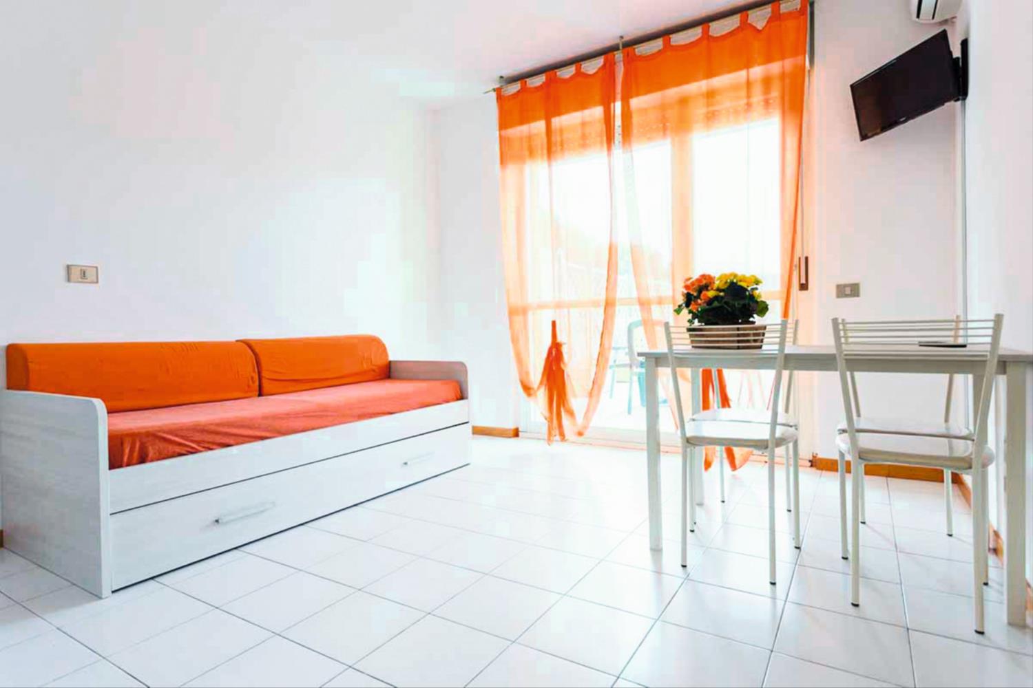 Residence Italia - Luni Mare 3p6p