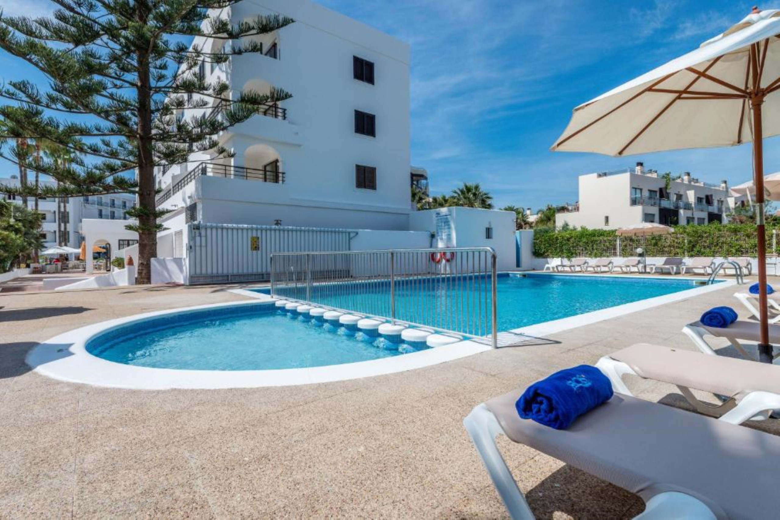 Studio Ros Ibiza S2