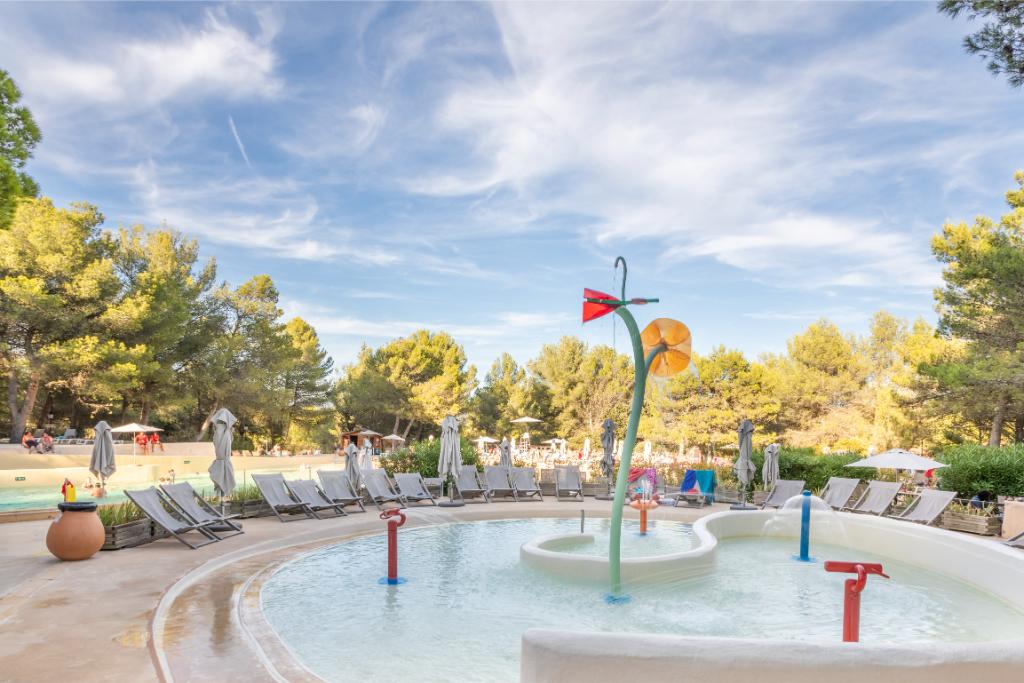 Pont Royal en Provence 2p4p NR