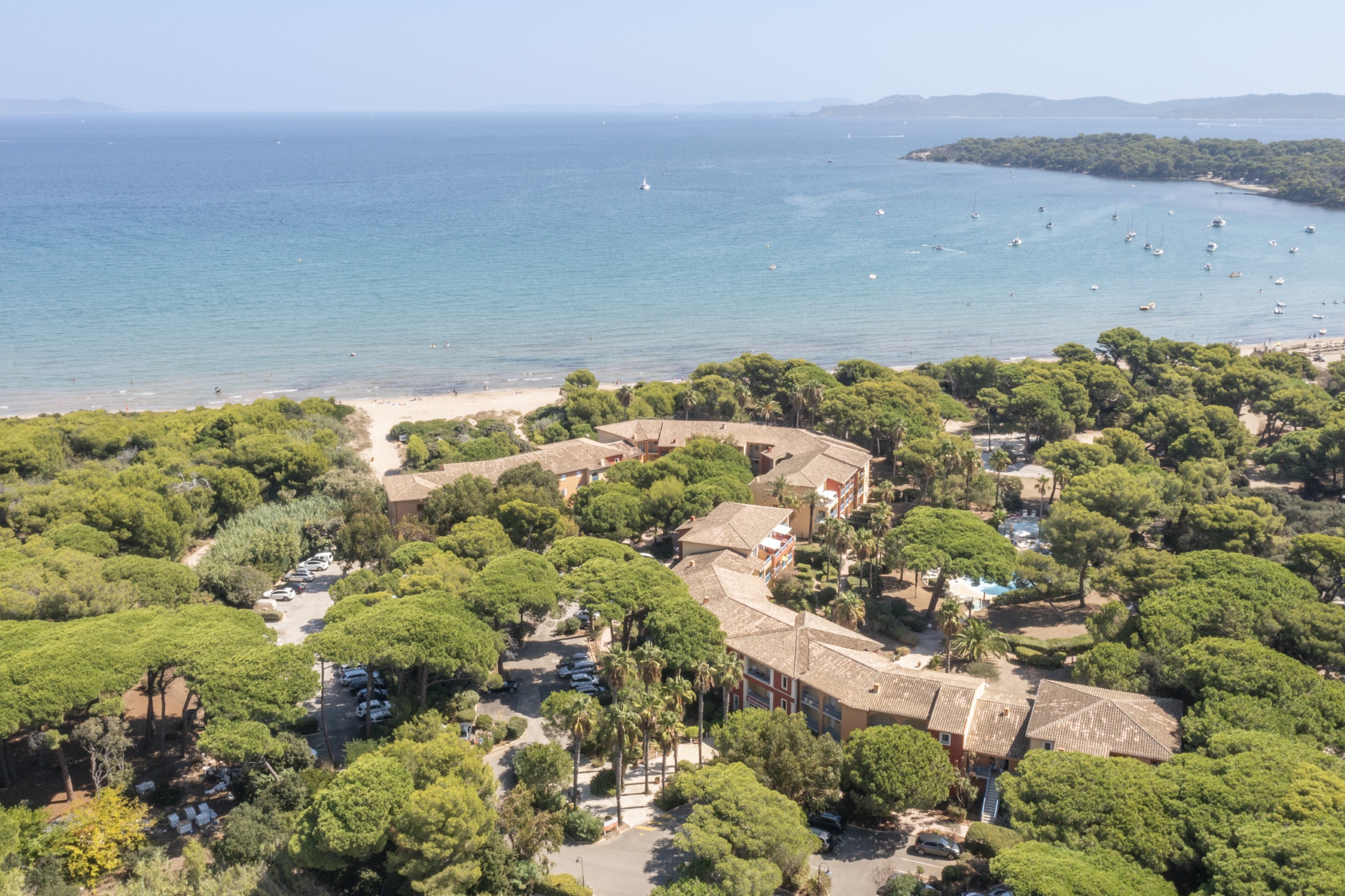Residence La Pinede S4p Vue Jardin, Hyères