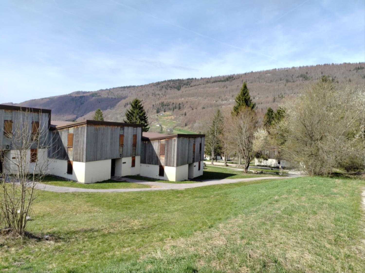 Les Monts Jura 2P4S, Lelex