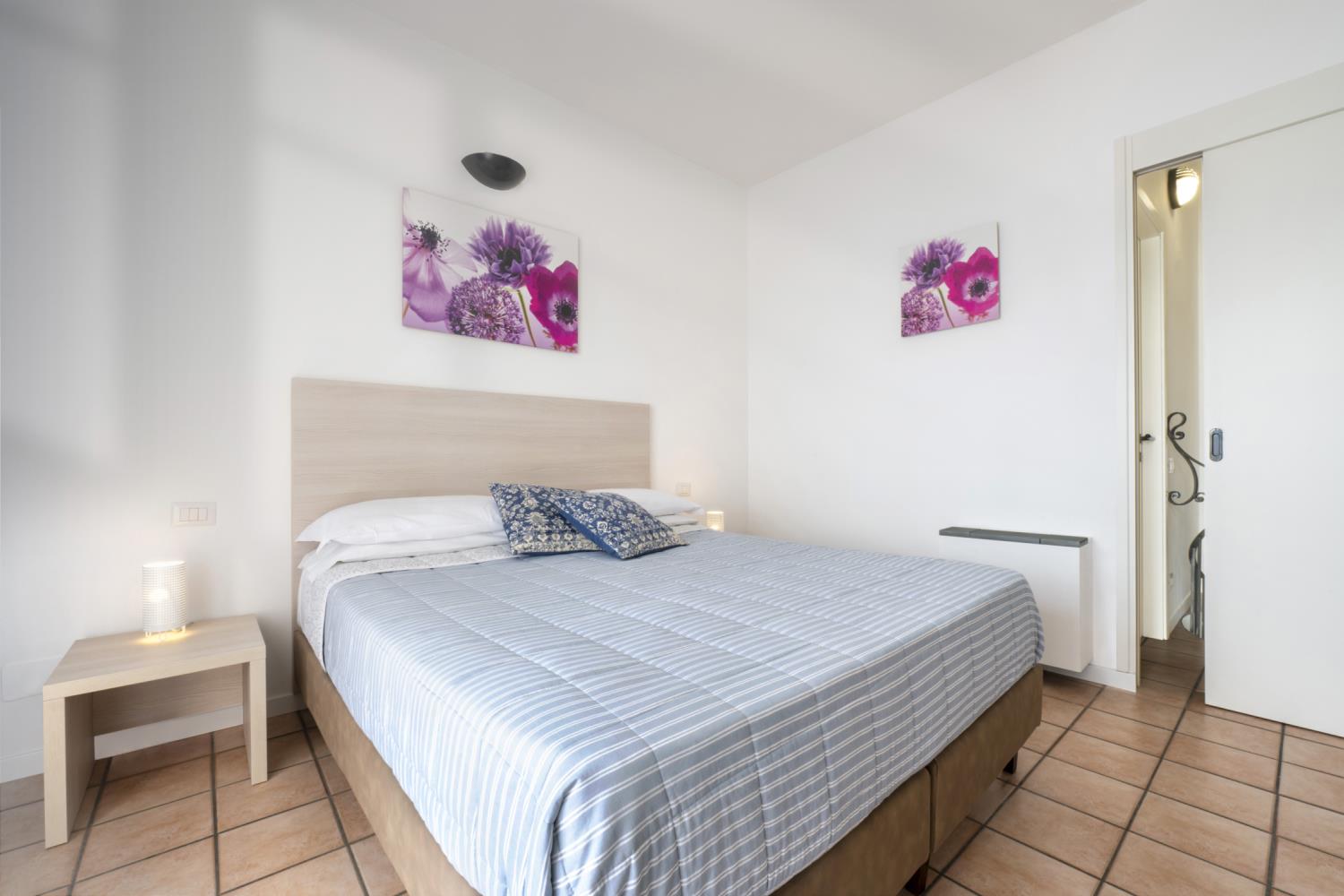 Bilocale 5 with balcony/terrace