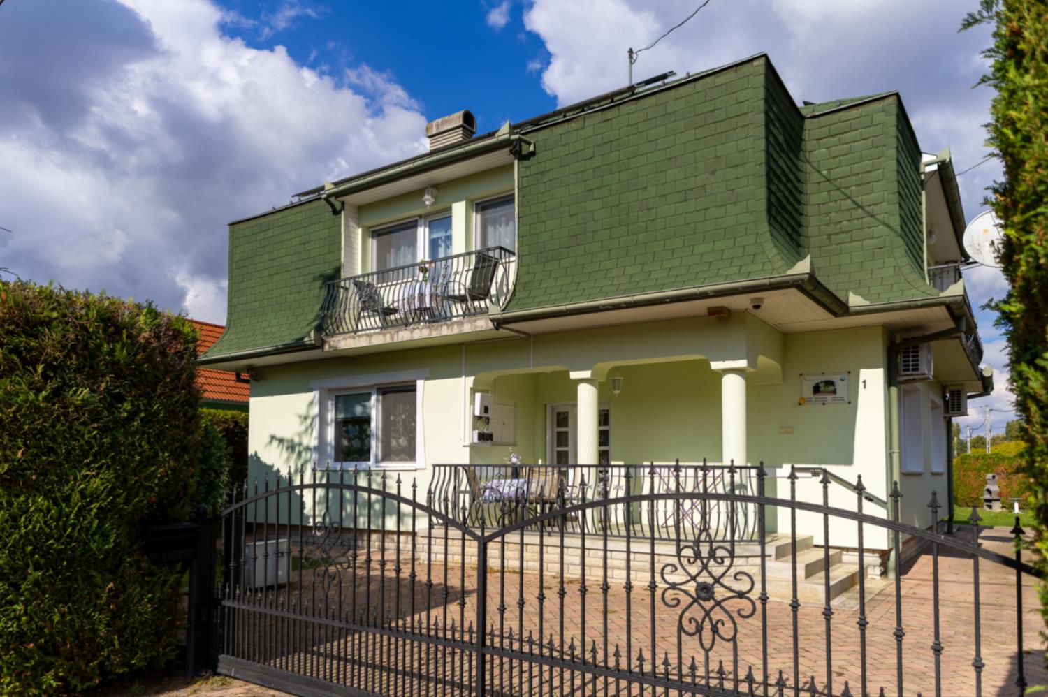 Cedar Apartment 2, ZALAKAROS