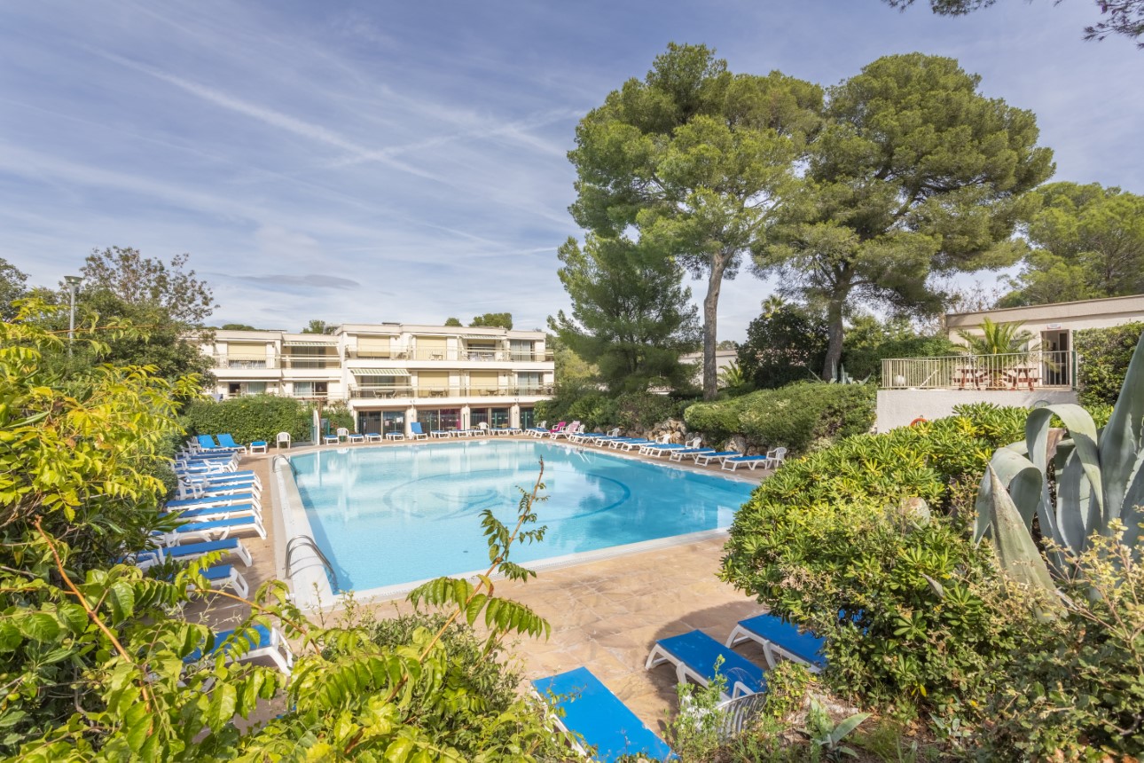 La Corniche d'Or 2p4 Balcony