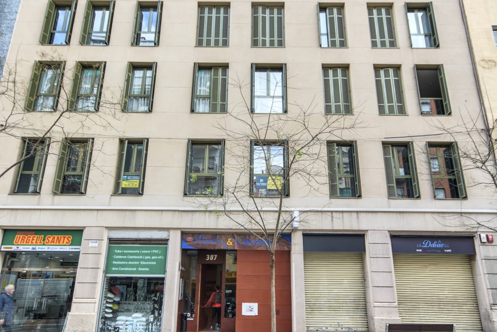 Barcelona Sants 2p4p