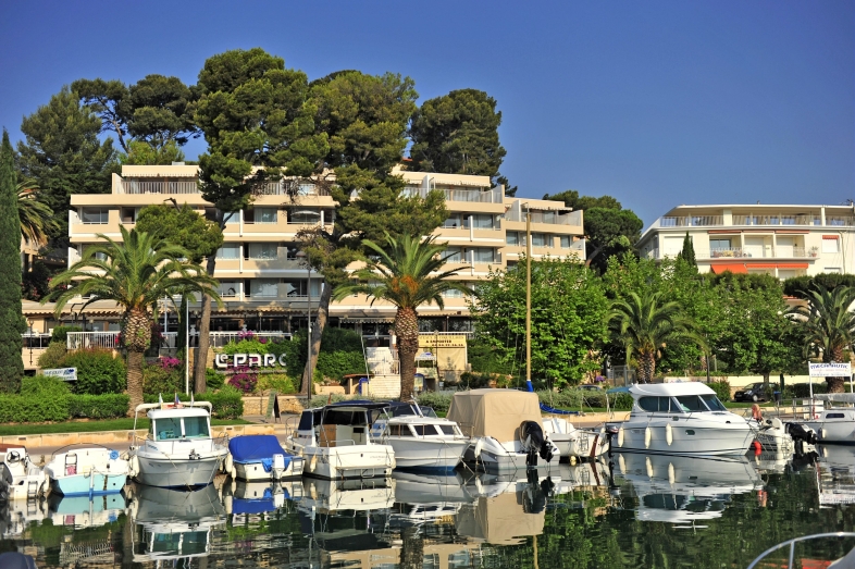 Bandol Port 2p6p