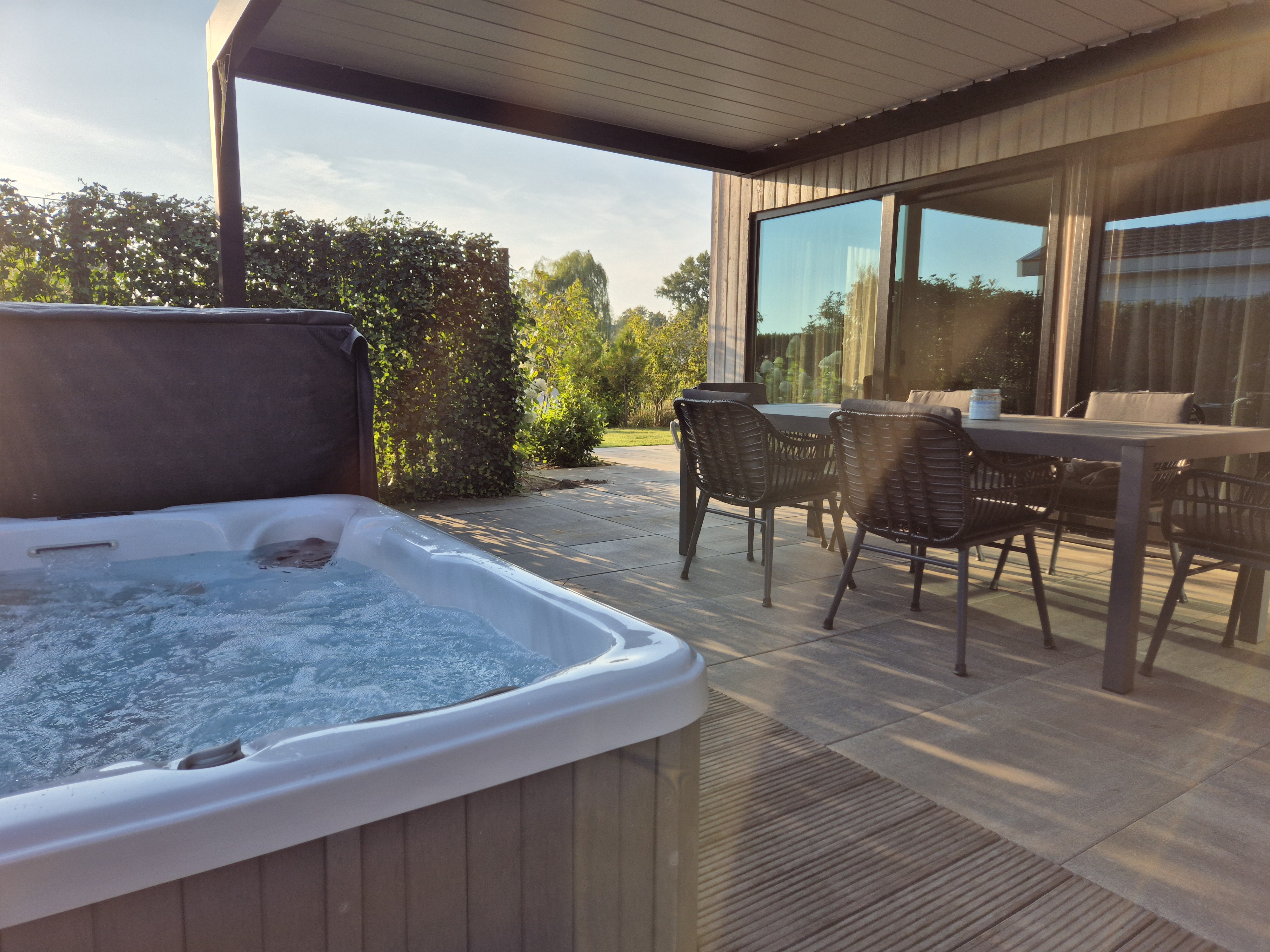 Wellnessvilla voor 6 personen op vakantiepark in Nunspeet