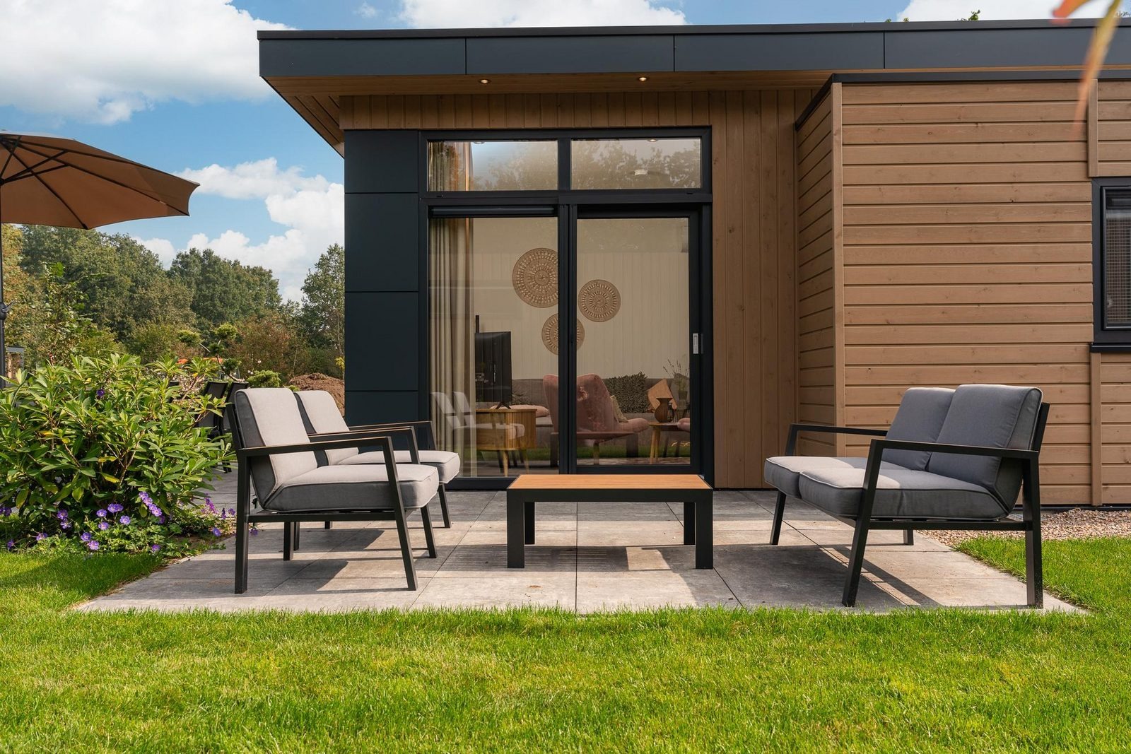 Cannenburch met Hottub 4 - personen