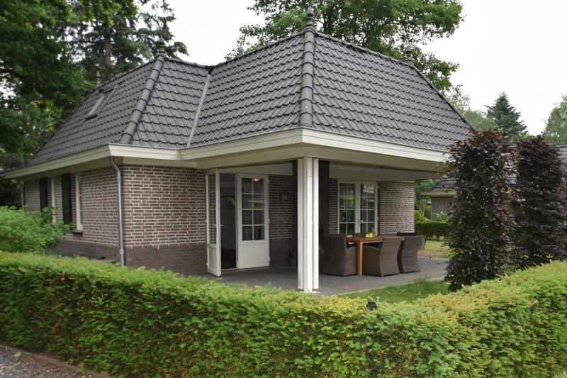 Villa met sauna en spa voor 4 personen op de Veluwe in Voorthuizen