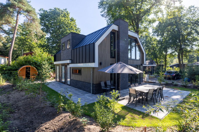 Groepsaccommodatie Veluwe Villa - 10 persoons, Hoenderloo