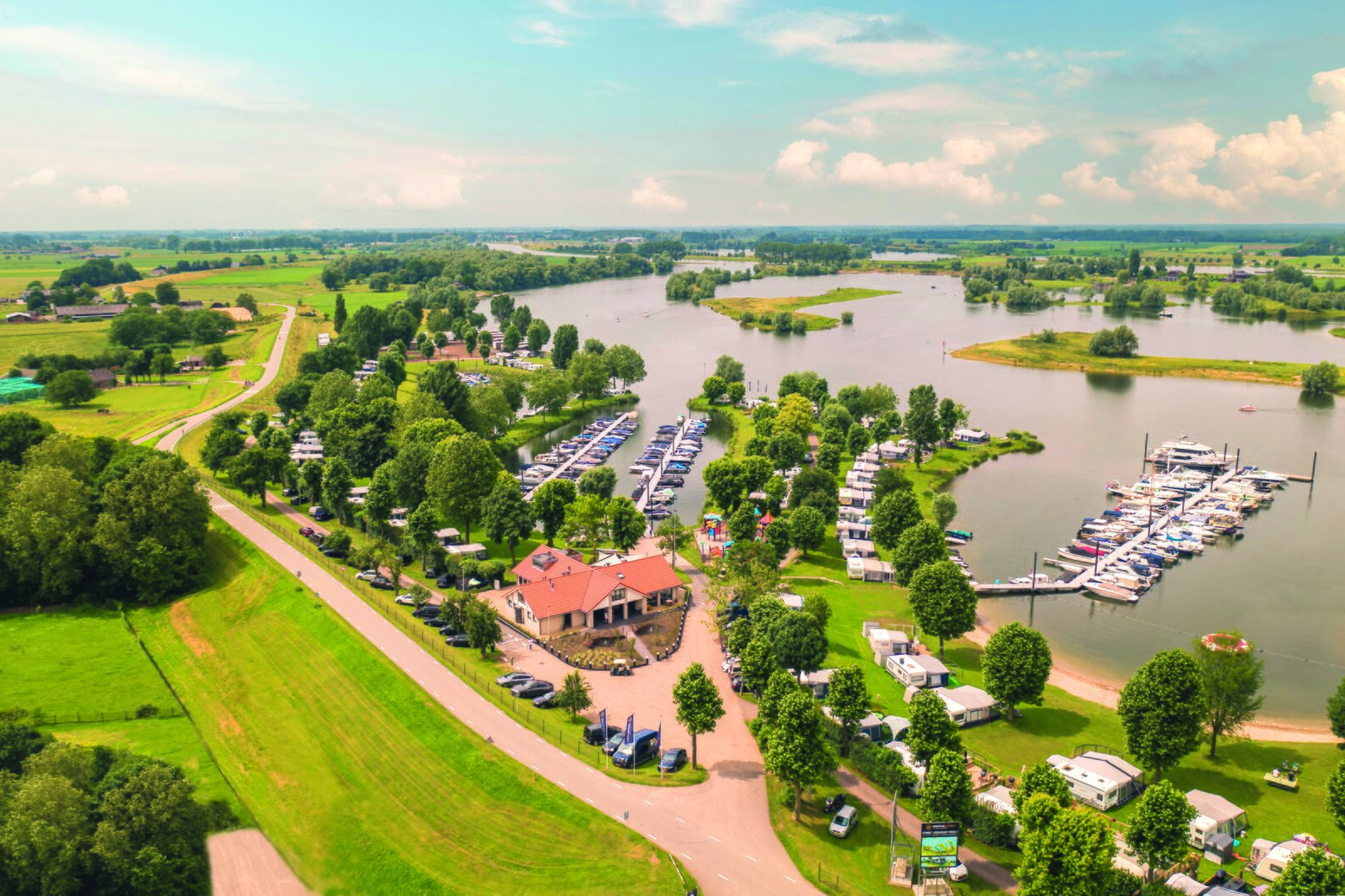 Villa Maritiem 6 persoons aan het water
