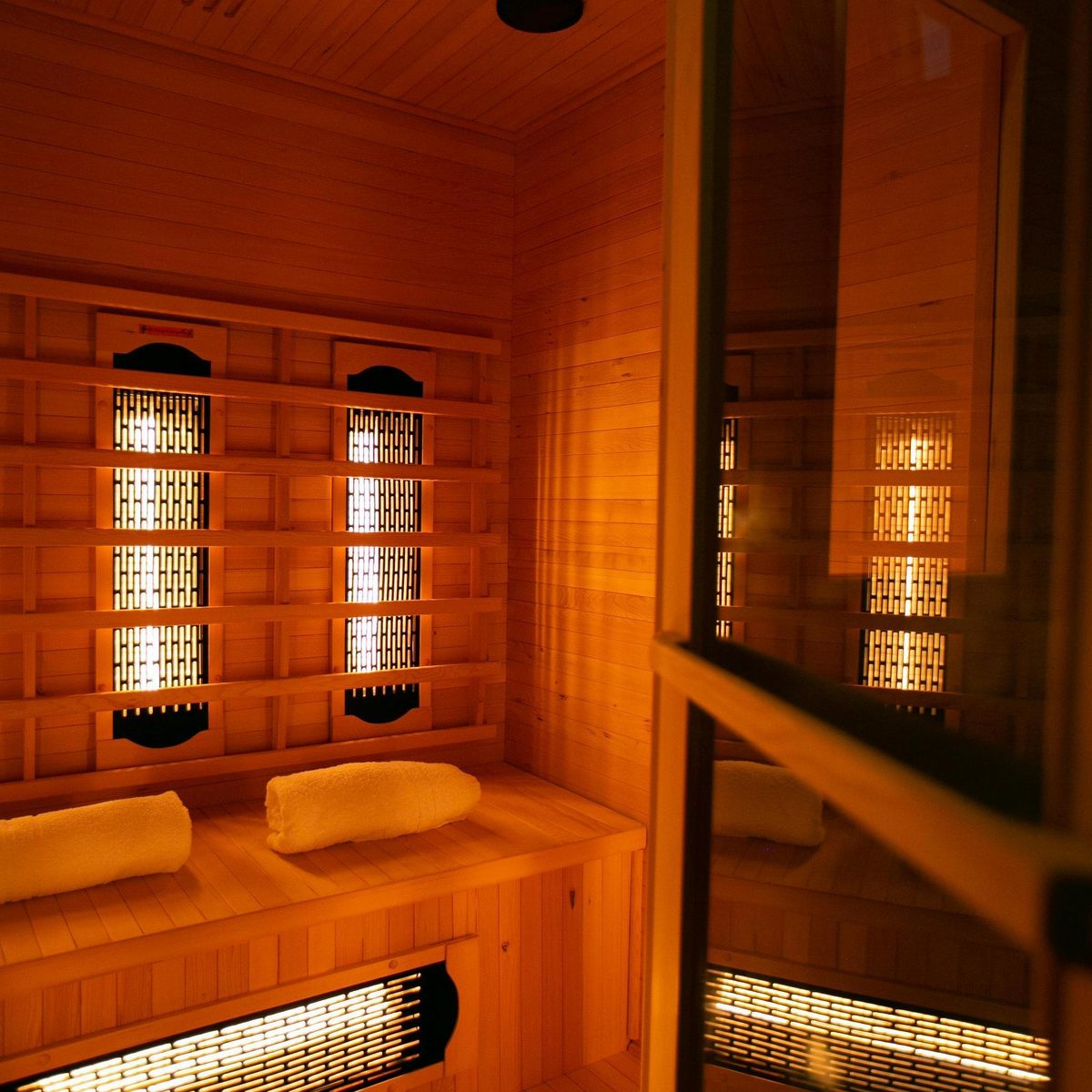 10 persoons vakantiehuis op park de Scherpenhof in Terwolde met sauna